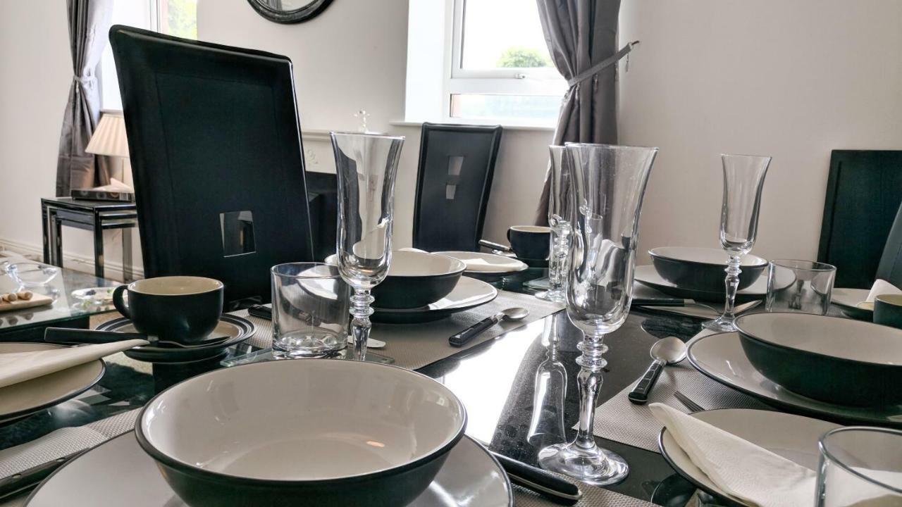 Riverview Luxury Short Stay Apartment Enniscorthy Exteriör bild