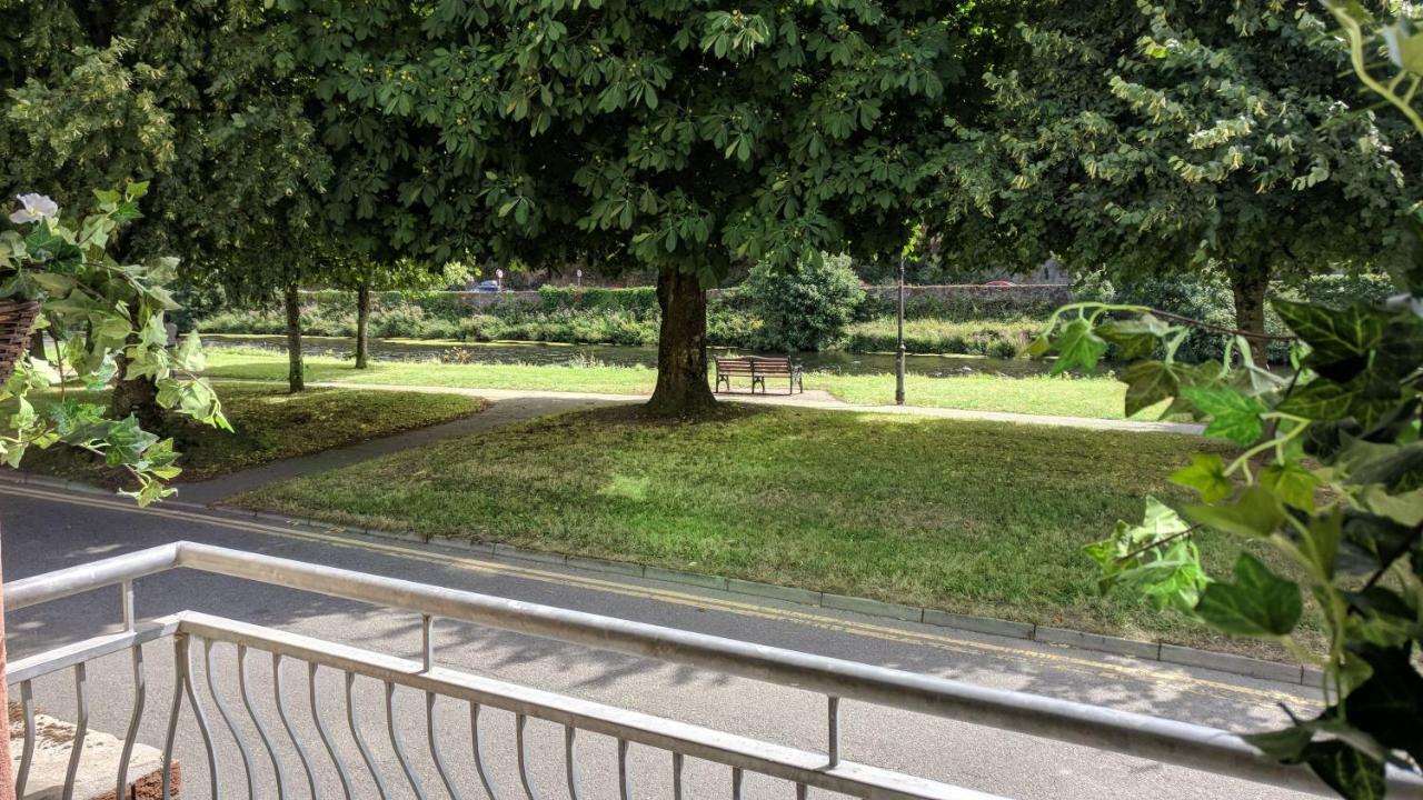 Riverview Luxury Short Stay Apartment Enniscorthy Exteriör bild