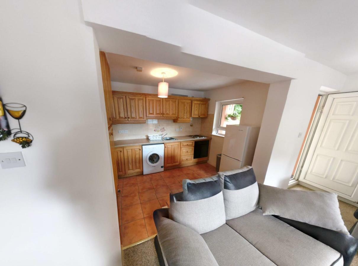 Riverview Luxury Short Stay Apartment Enniscorthy Exteriör bild