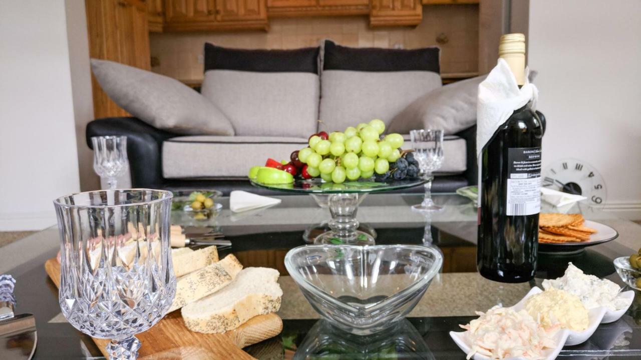 Riverview Luxury Short Stay Apartment Enniscorthy Exteriör bild